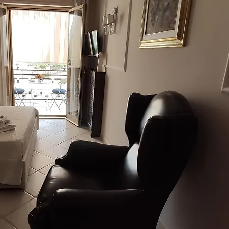Alojamento de Acomodação e Pequeno-almoço Gioiarooms Trani